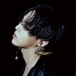 G-Dragon gallery image