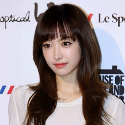 Victoria gallery image