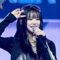 Kim Doyi gallery image