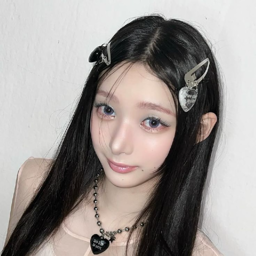 Hyerin gallery image