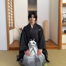 Hikaru gallery image