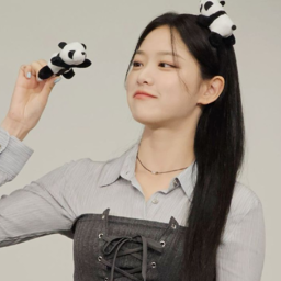 Hyunjin gallery image