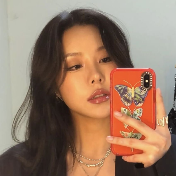 Larawan sa gallery ni Wheein