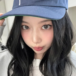 YunSeo gallery image