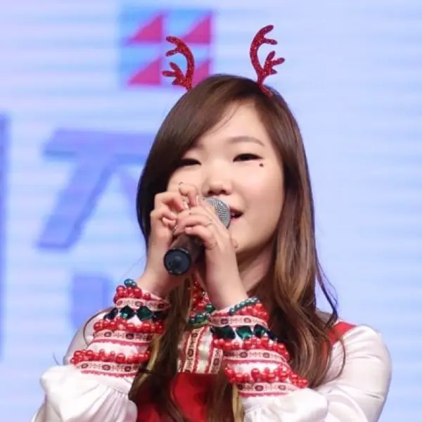 Lee Su-hyun gallery image