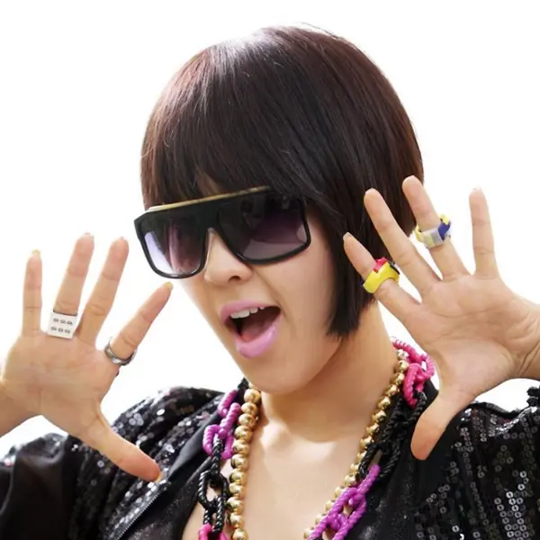 Imagem da galeria de Jiyoon