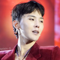 G-Dragon gallery image