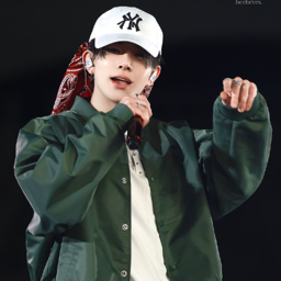 Heeseung gallery image