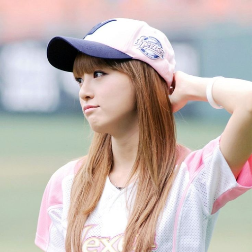 Gambar galeri Jooyeon