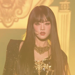 Minnie gallery image