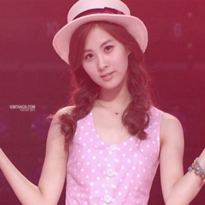 Seohyun gallery image