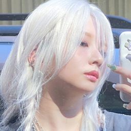 Jeon Jiwoo gallery image