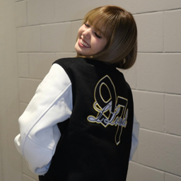 Lalisa gallery image