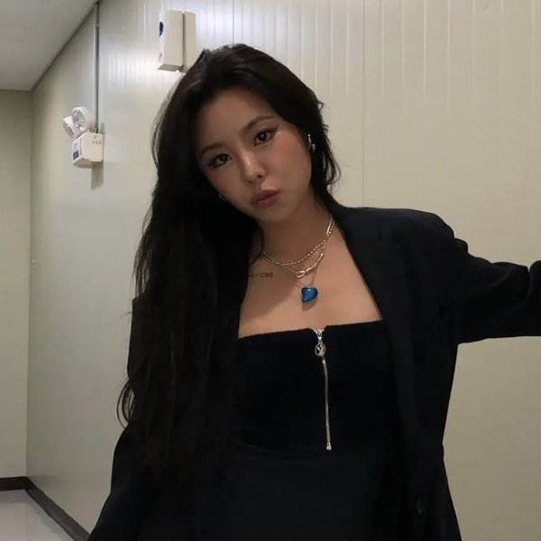 Larawan sa gallery ni Wheein