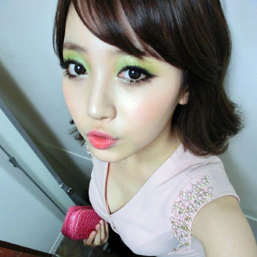Yura gallery image