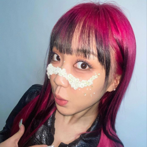 Lee Young-ji gallery image