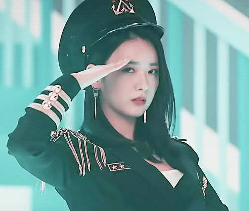 Bomi gif