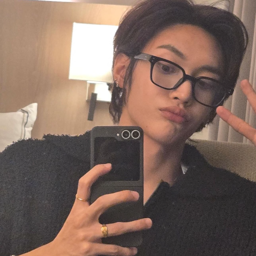 Wonbin gallery image