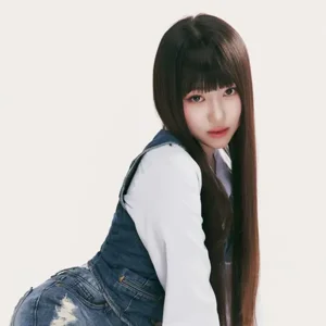 Kurumi gallery image