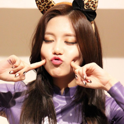 Shin Hyejeong gallery image