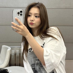 Nakyung gallery image