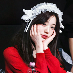 Wonyoung gallery image
