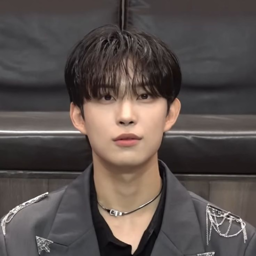 Geonwoo gallery image