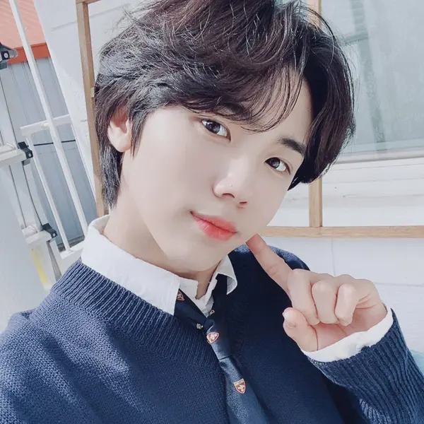 Seongmin gallery image