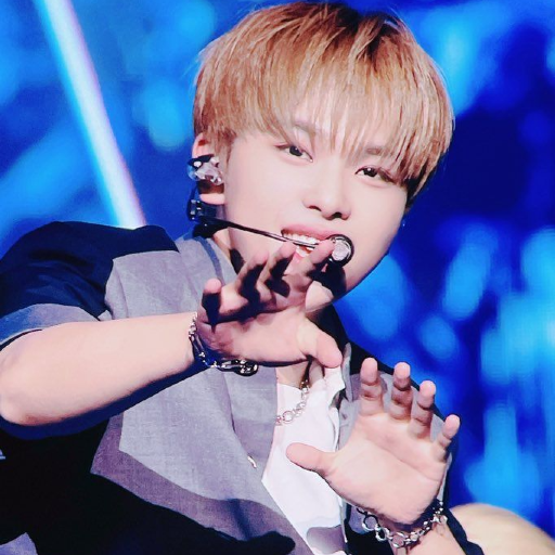 Amaru gallery image
