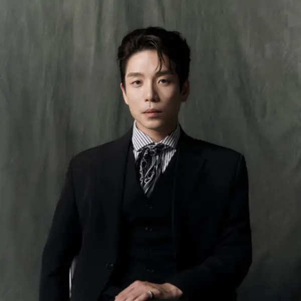 Changmin gallery image