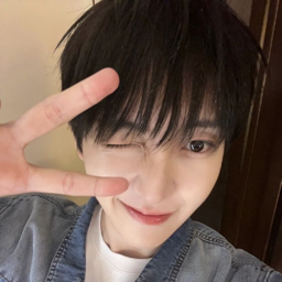 Donghyeon gallery image