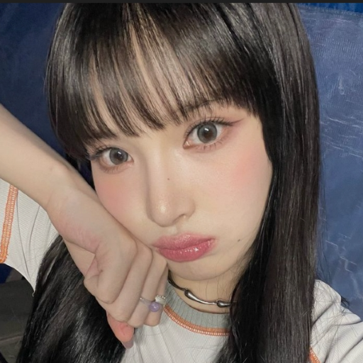Larawan sa gallery ni Chaeeun