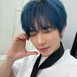 Taehyun 1
