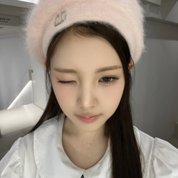 Yihyun gallery image