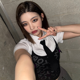 Hyunbin gallery image