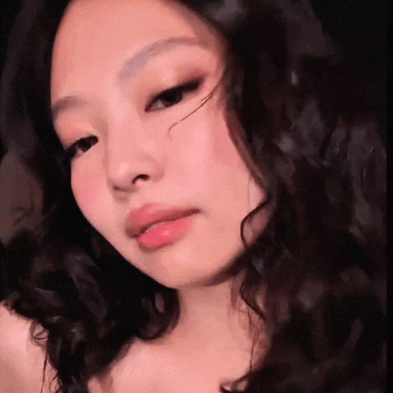Jennie gif