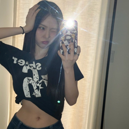 Jackie gallery image