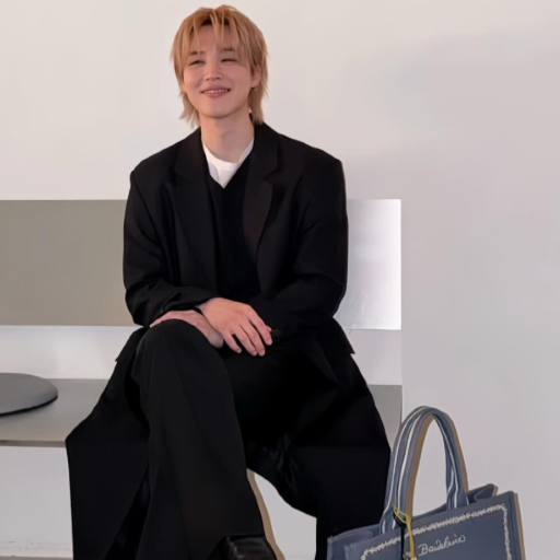 Jimin gallery image