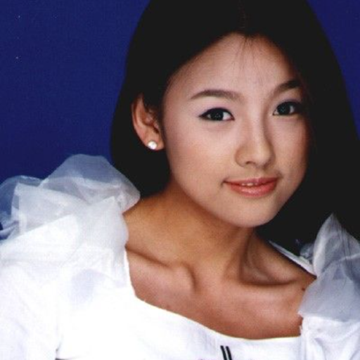 Lee Hyori gallery image