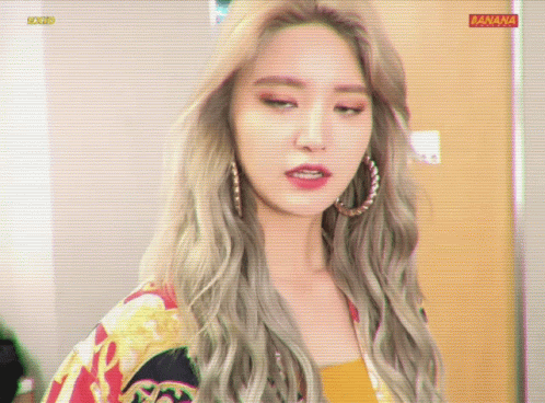 Jeonghwa gif