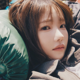 Magenta gallery image