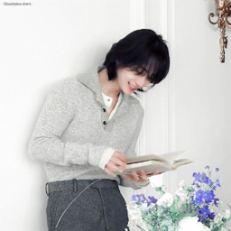 Jeonghan gallery image