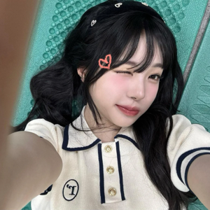 Kim ChaeWon gallery image