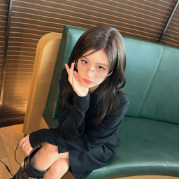 Sullyoon gallery image