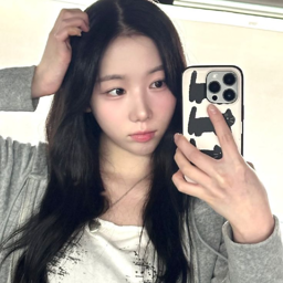 Hong Hyeju gallery image