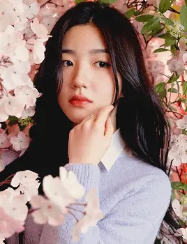 Park SoHyun gif