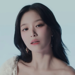 Hyunjin gallery image