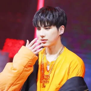 Seyoon gallery image