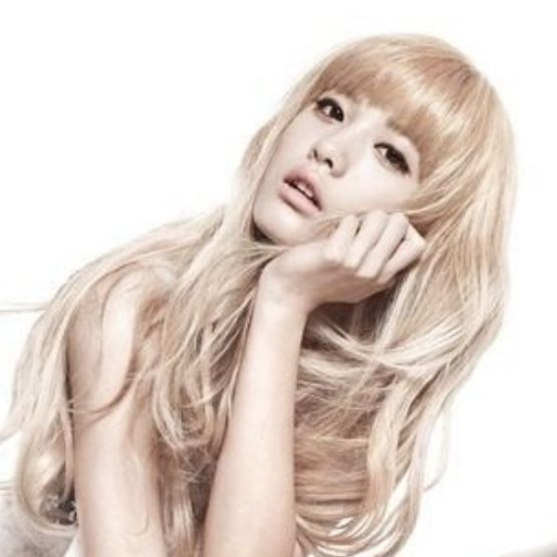 Nana gallery image