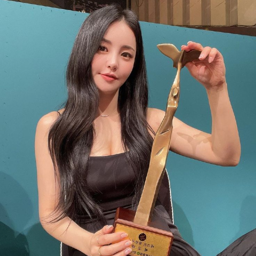 Yujeong gallery image